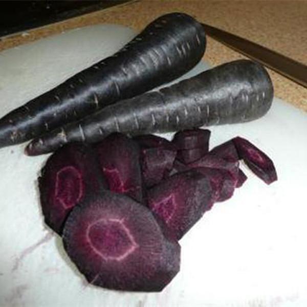 Black/Purple Carrot (50 Seeds)