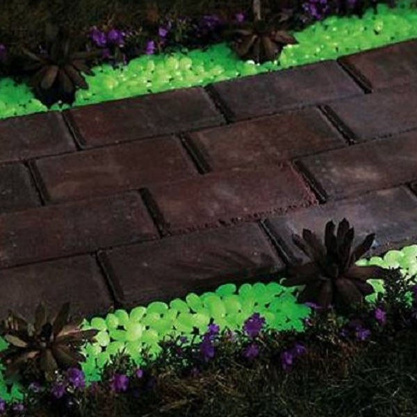 100 Glow in the Dark Pebbles for Walkways